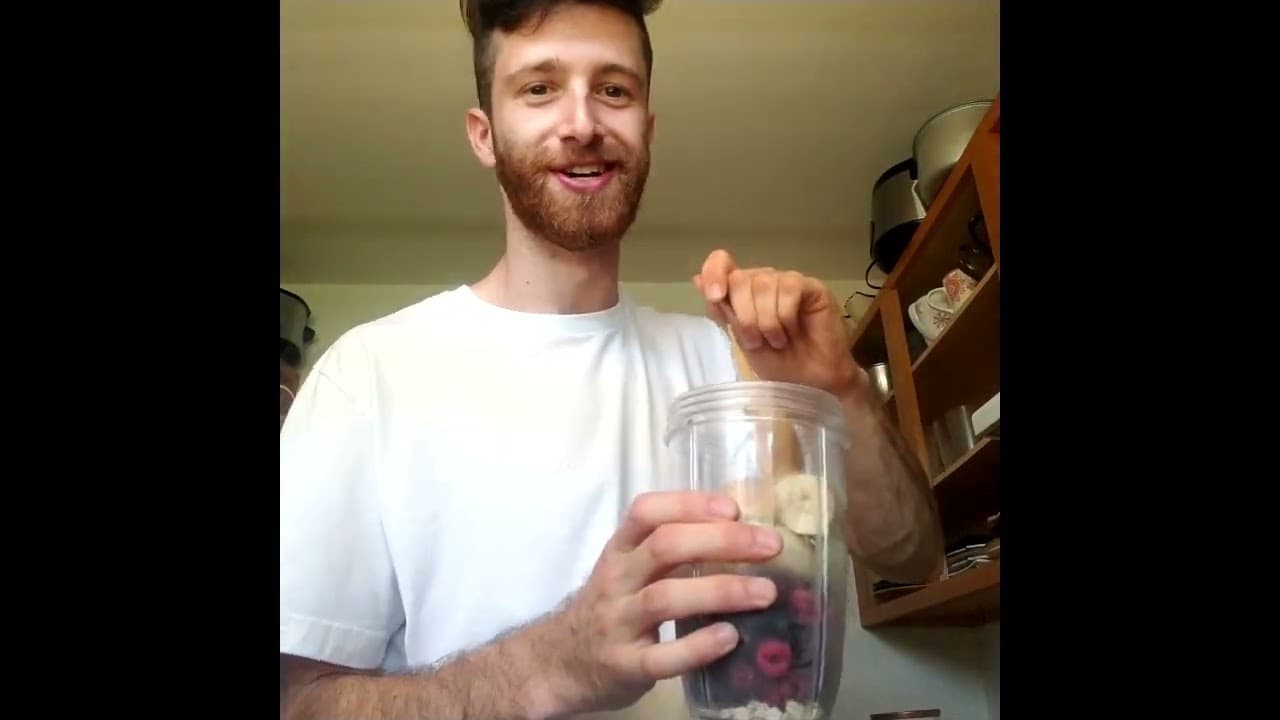 A2 English #14- Making a Smoothie! (Comprehensible Input)