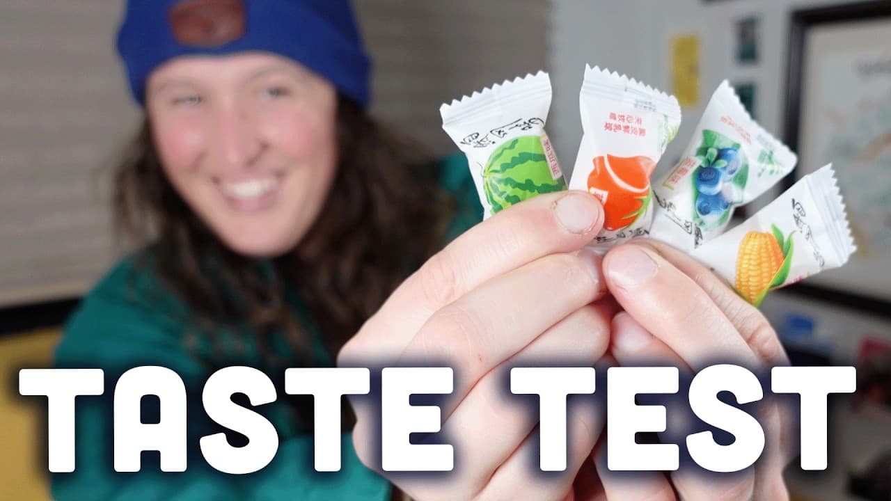 🟡 Learn English Trying Chinese Candy with Me (Comprehensible Input)