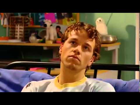 Extr@ en español. Ep 7. La gemela